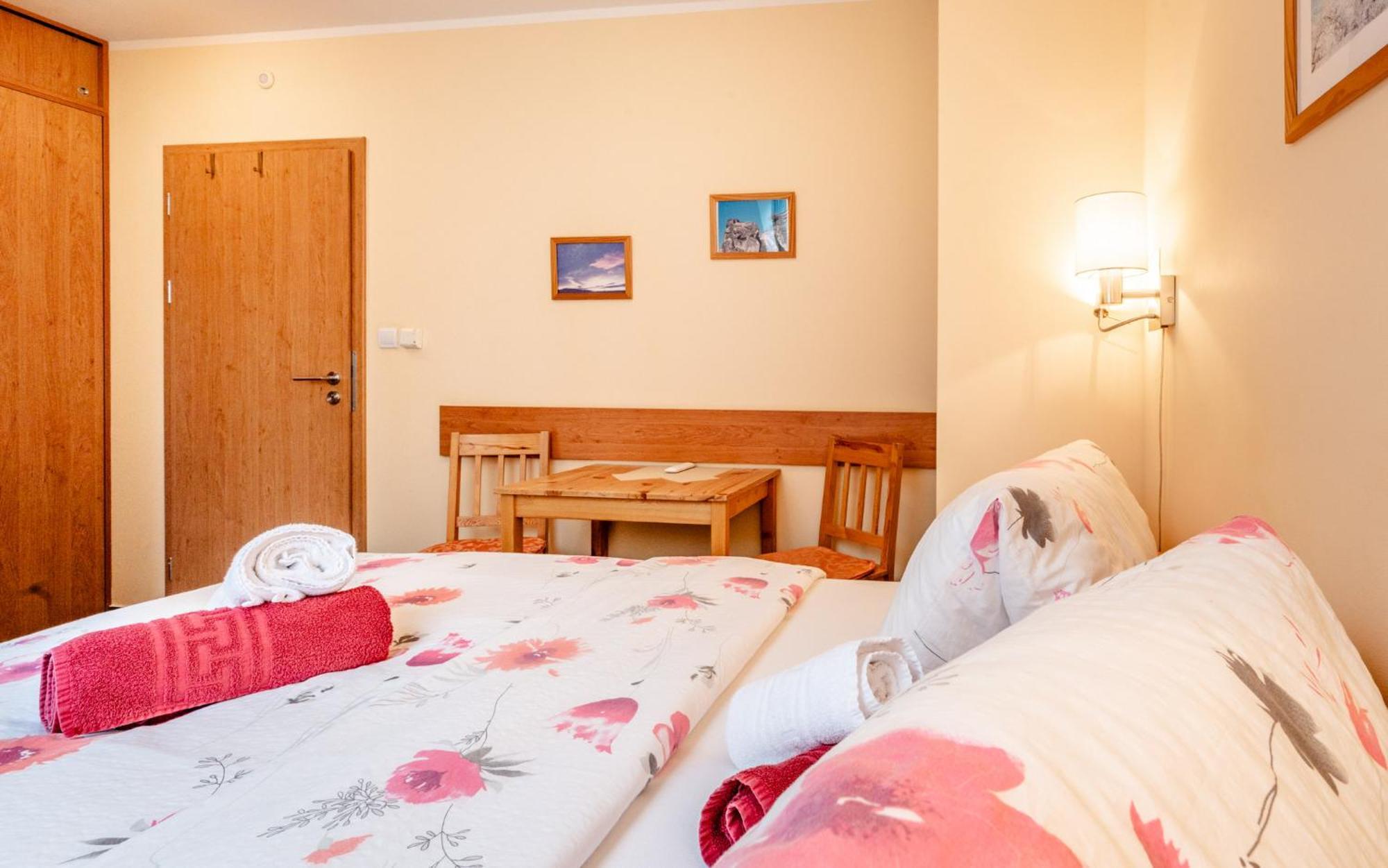 Pension Ctyrlistek Tisá Extérieur photo